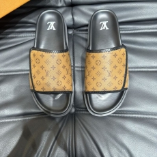 Louis Vuitton Slippers